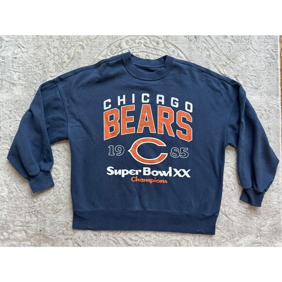 Abercrombie & Fitch Chicago Bears Sweatshirt Women’s Small - Picture 2 of 5